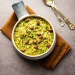 Lasooni Palak Khichdi